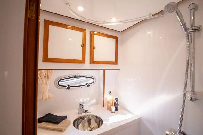 De Drait Deluxe 42 | Us Schipp