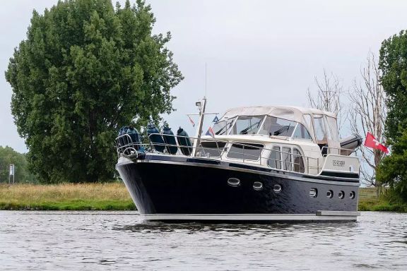 Deluxe 42