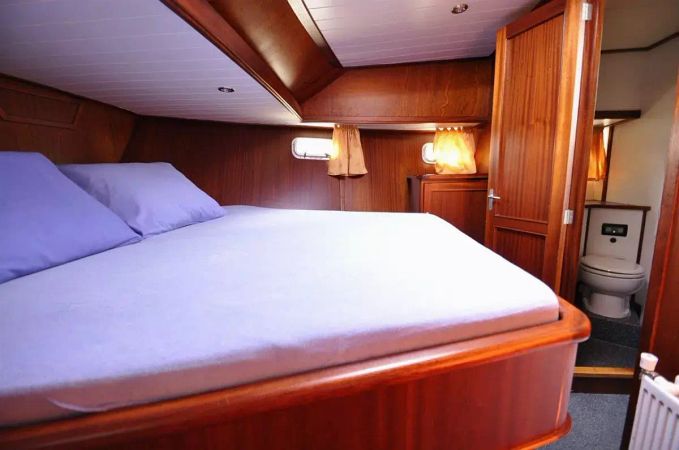 Hemmes 1400 Deluxe | Pelicaen