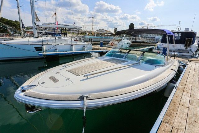 Chris Craft 28 Corsair | 4