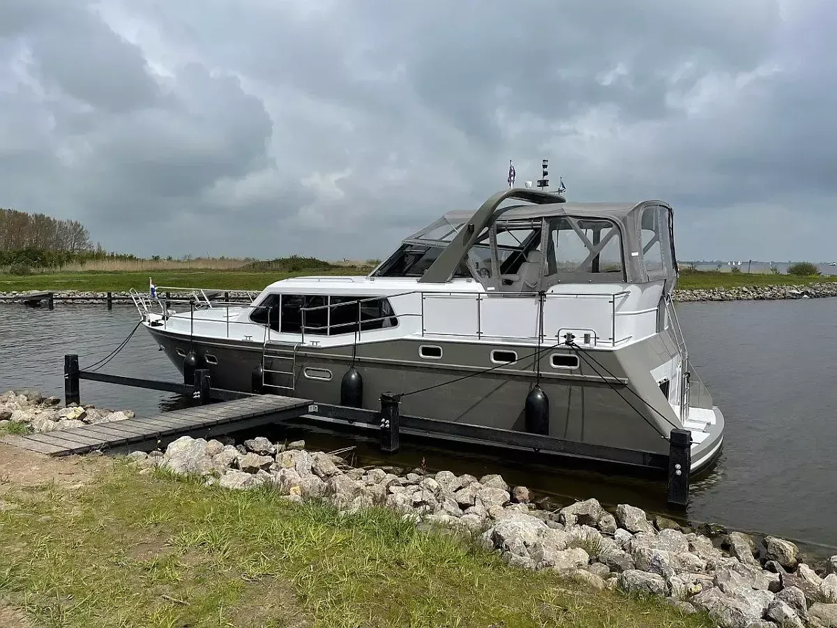 Nowee Novi 42 | Orion