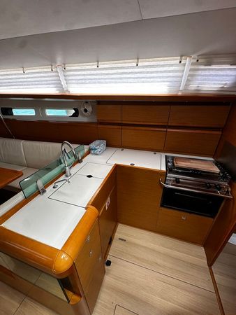 Jeanneau Sun Odyssey 449 | Jak