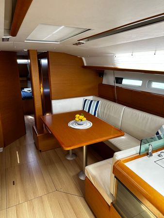 Jeanneau Sun Odyssey 449 | Jak