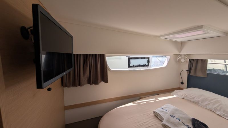 Fountaine Pajot Elba 45 | Ola 2