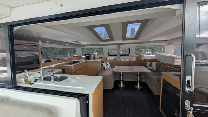 Fountaine Pajot Elba 45 | Ola 2