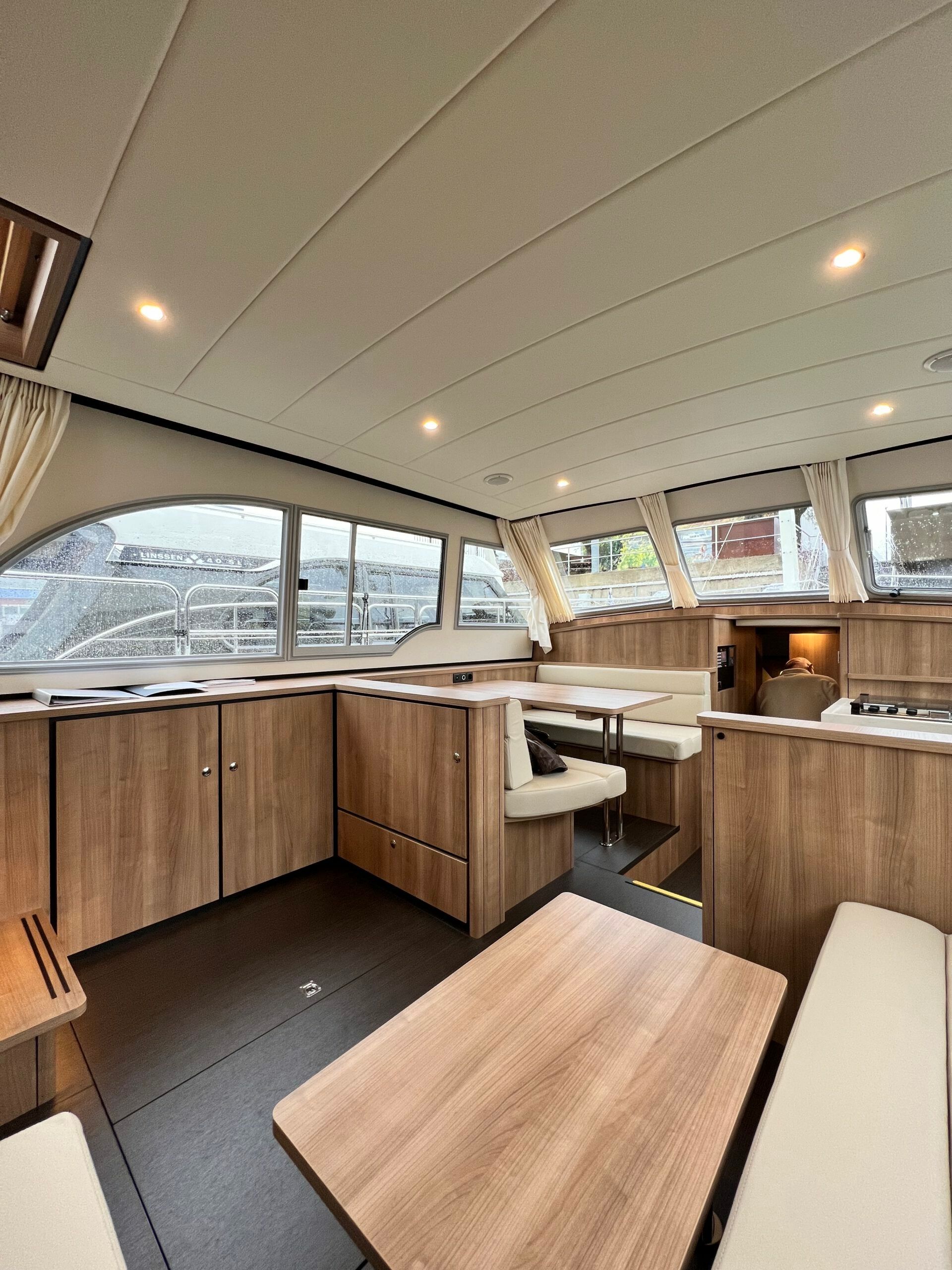 Linssen GS 40.0 AC | Falcon Scott