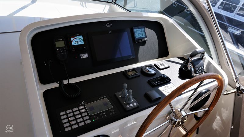 Linssen GS 40.0 AC | Falcon Scott