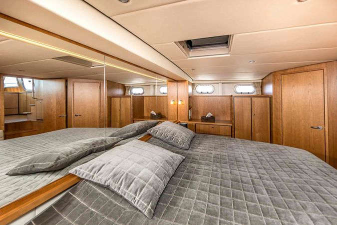 Linssen GS 45 AC | Florina