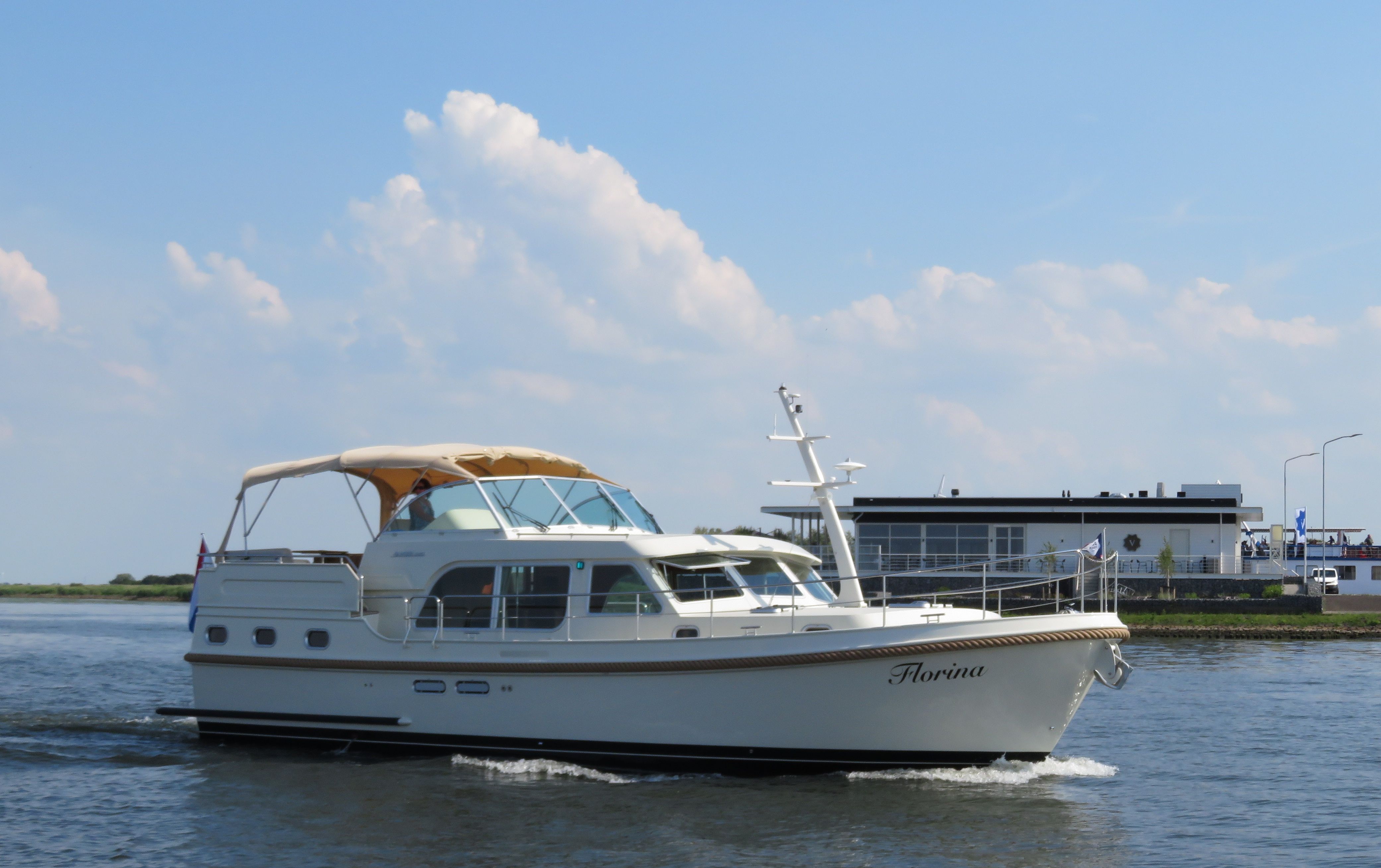 Linssen GS 45 AC | Florina