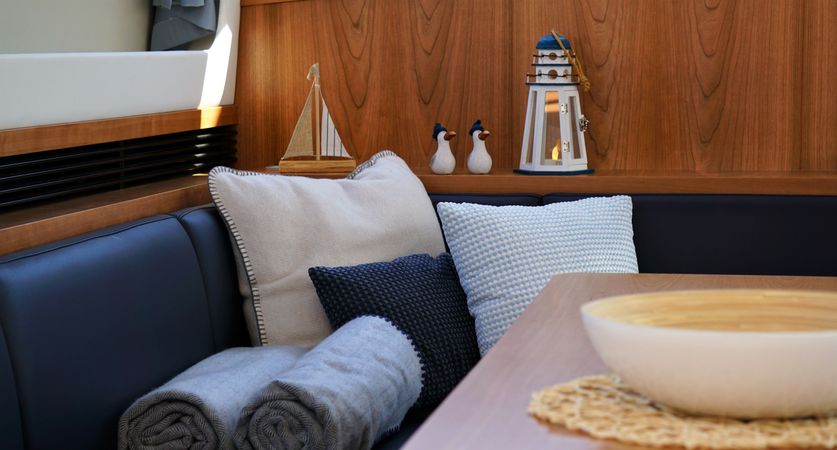 Linssen Grand Sturdy 500 AC Variotop | Blueberry