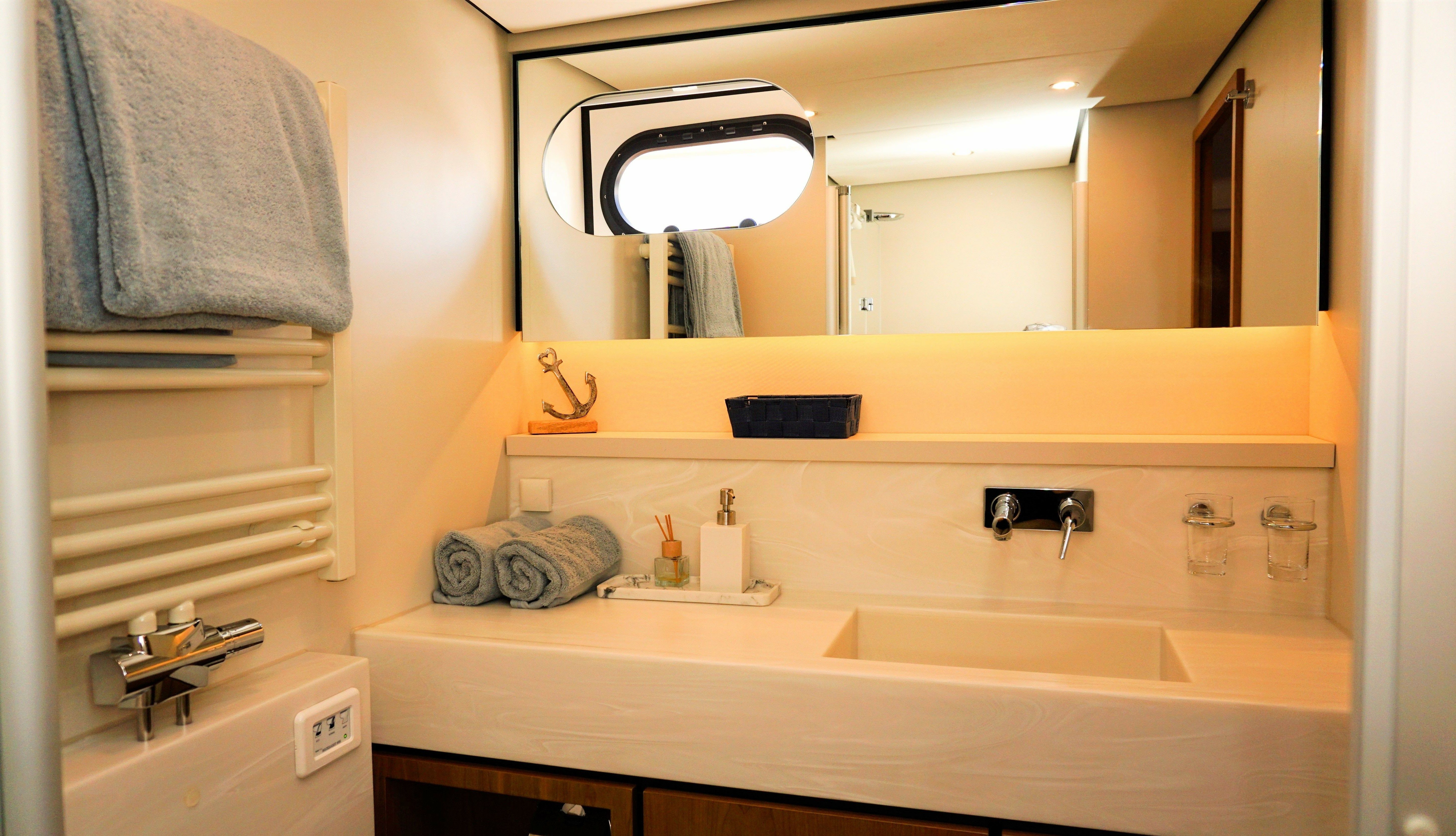 Linssen Grand Sturdy 500 AC Variotop | Blueberry