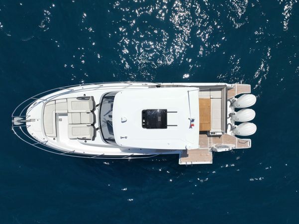 Jeanneau Cap Camarat 12.50 WA | Moriarty