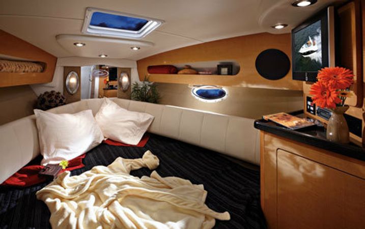 Rinker 280 XC | Slap