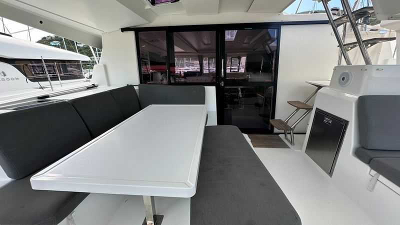 Fountaine Pajot Astrea 42 | Ondine