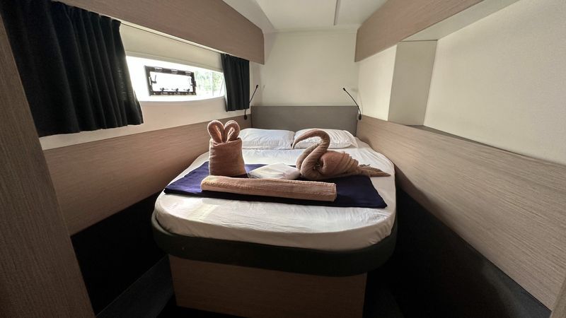 Fountaine Pajot Astrea 42 | Ondine