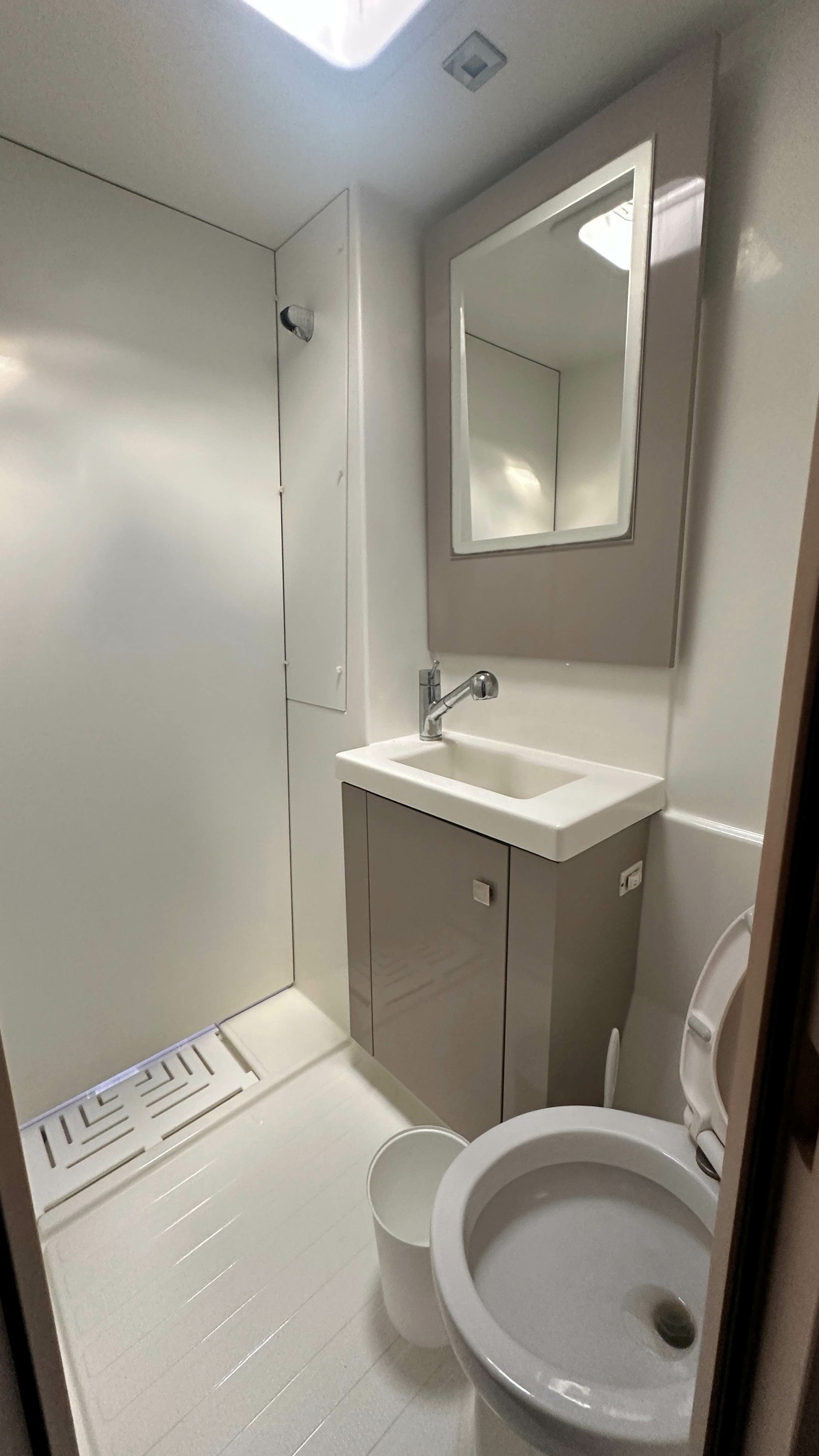 Fountaine Pajot Astrea 42 | Ondine