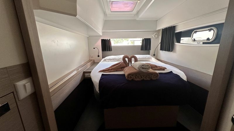 Fountaine Pajot Astrea 42 | Ondine