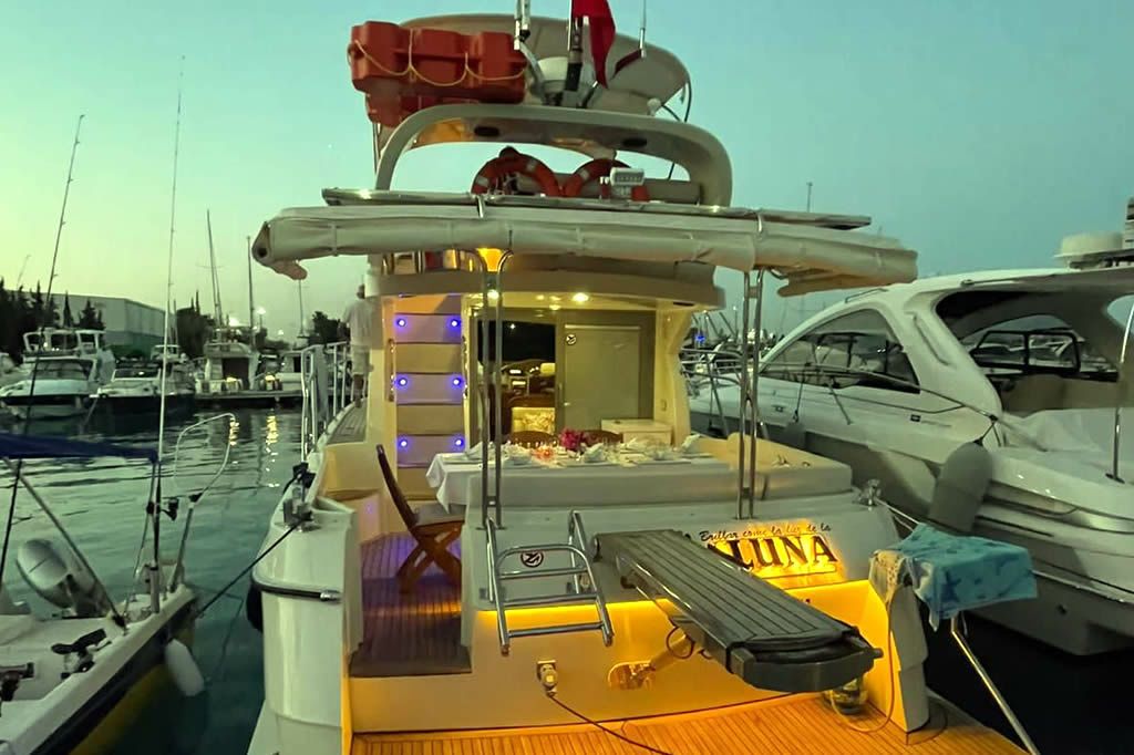 Custom Built 49 | Luna