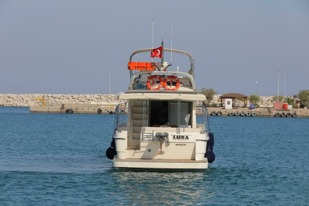 Custom Built 49 | Luna