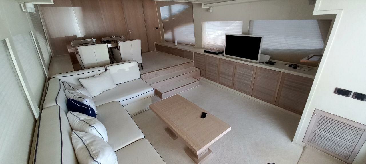 Custom Built 98 | Clara