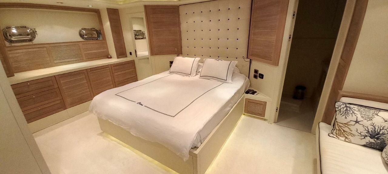 Custom Built 98 | Clara