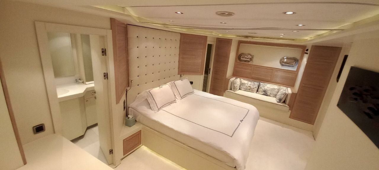 Custom Built 98 | Clara