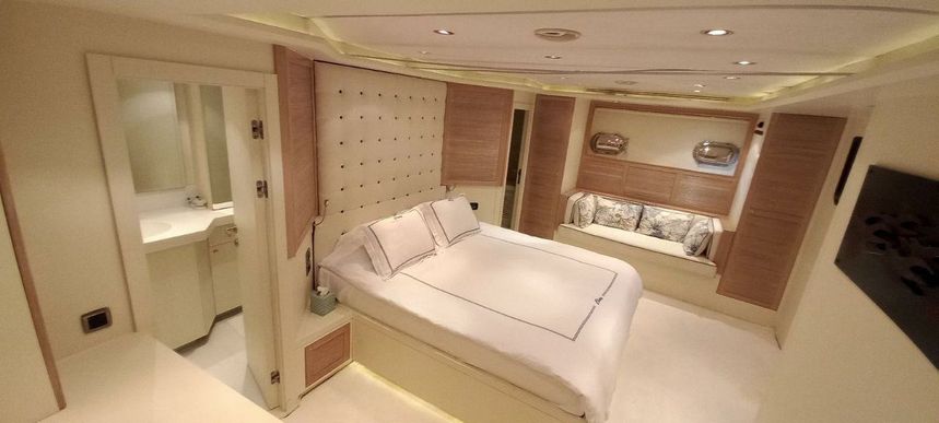 Custom Built 98 | Clara