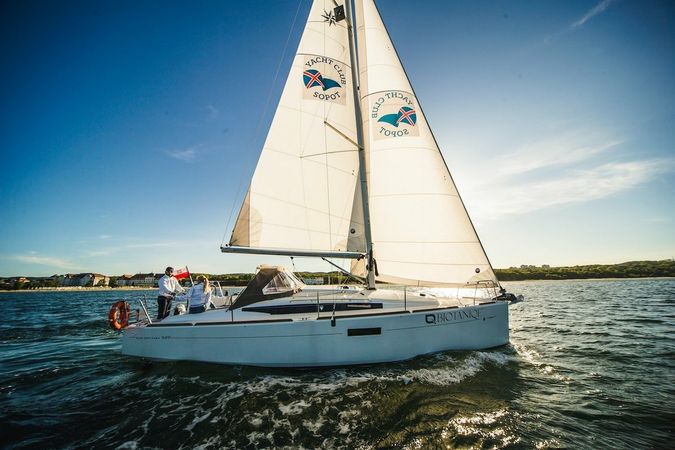 Jeanneau Sun Odyssey 349 | Biotaniqe