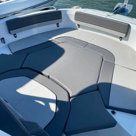 Jeanneau Cap Camarat 7.5 CC | Palm Beach