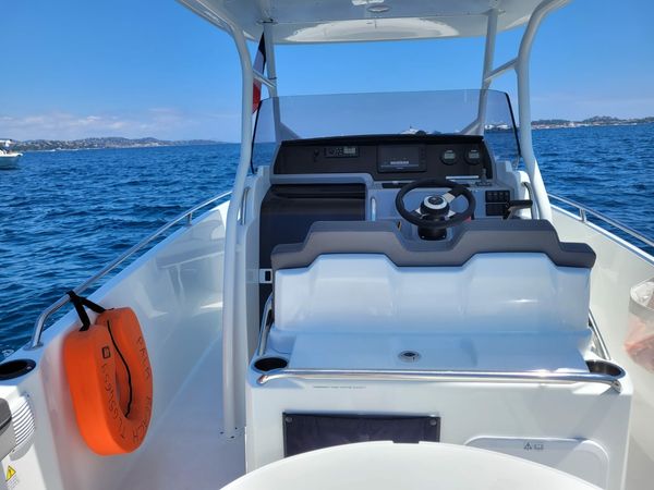 Jeanneau Cap Camarat 7.5 CC | Islamorada