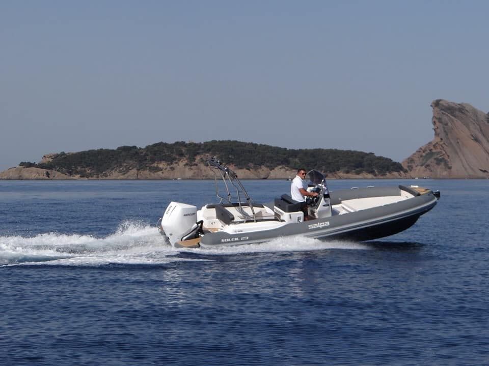Salpa Soleil 23 | Black Pearl