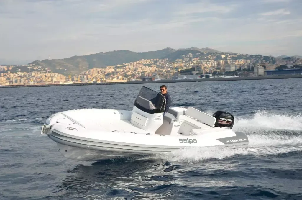 Salpa Soleil 23 | Black Pearl