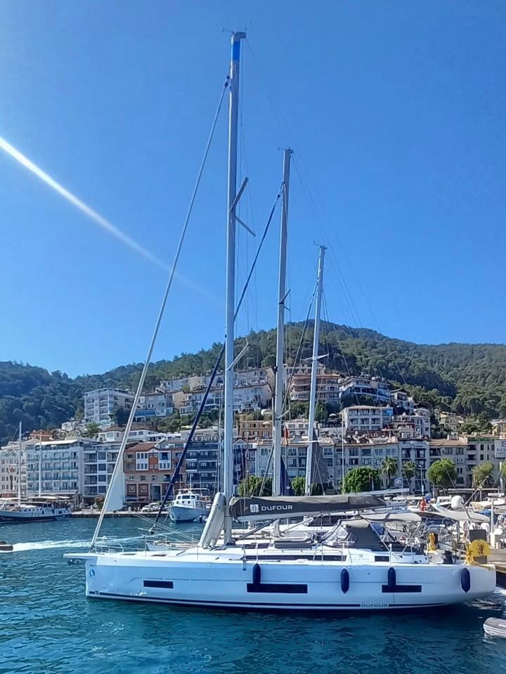 Dufour 470 | Gusto 7