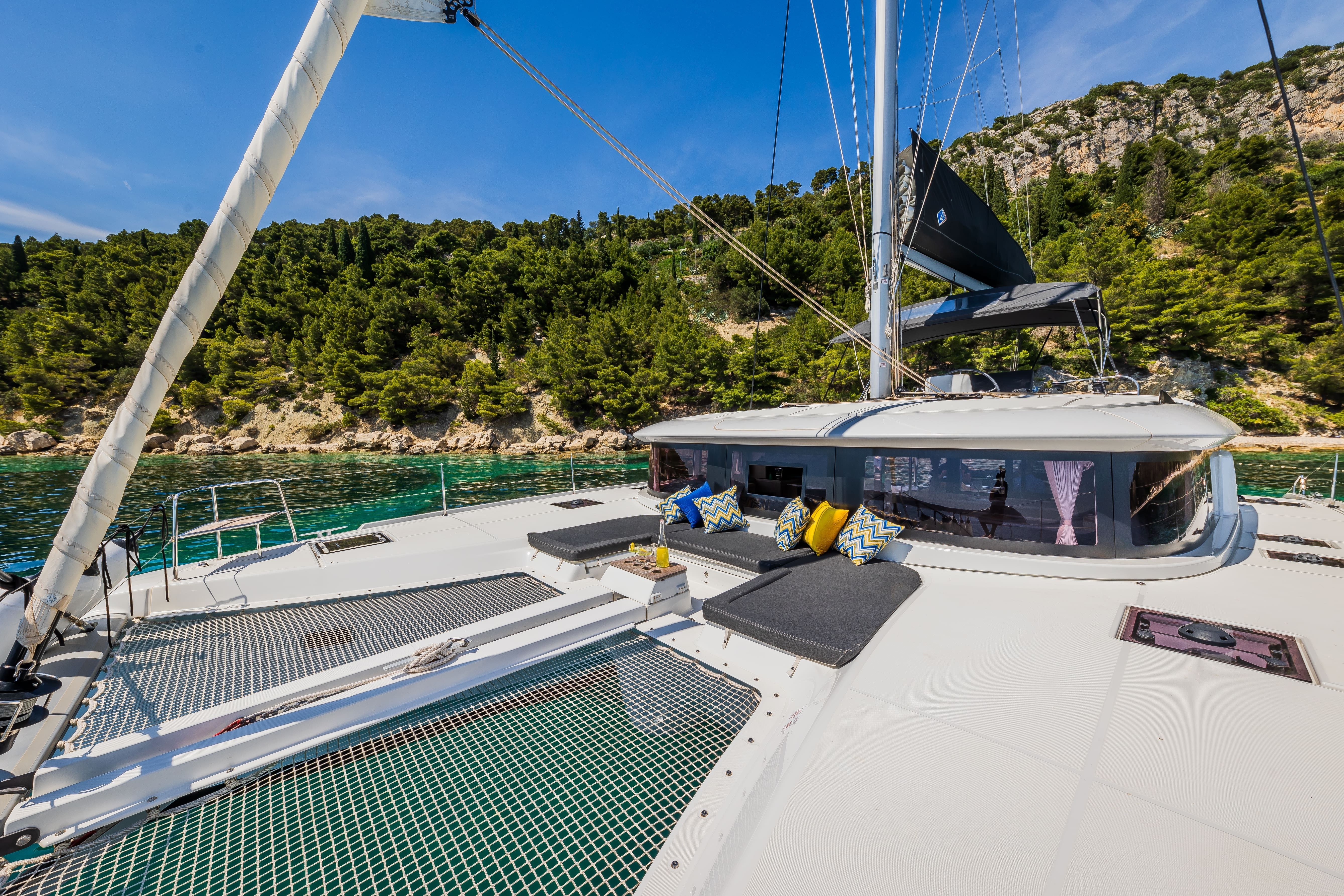 Lagoon 46 | Big Blue