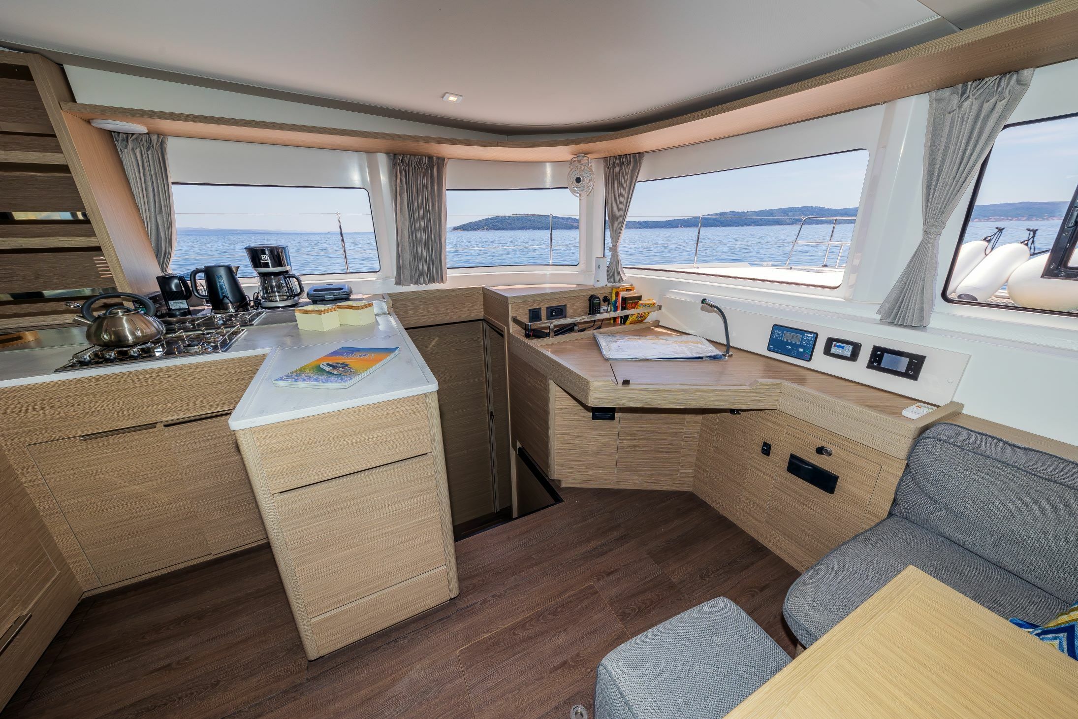 Lagoon 46 | Big Blue