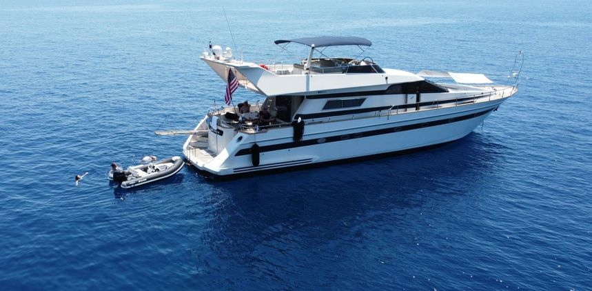 Astondoa 68 GLX Flybridge | Family Star