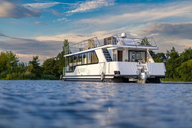 Houseboat Luxboot | Luxboot 1