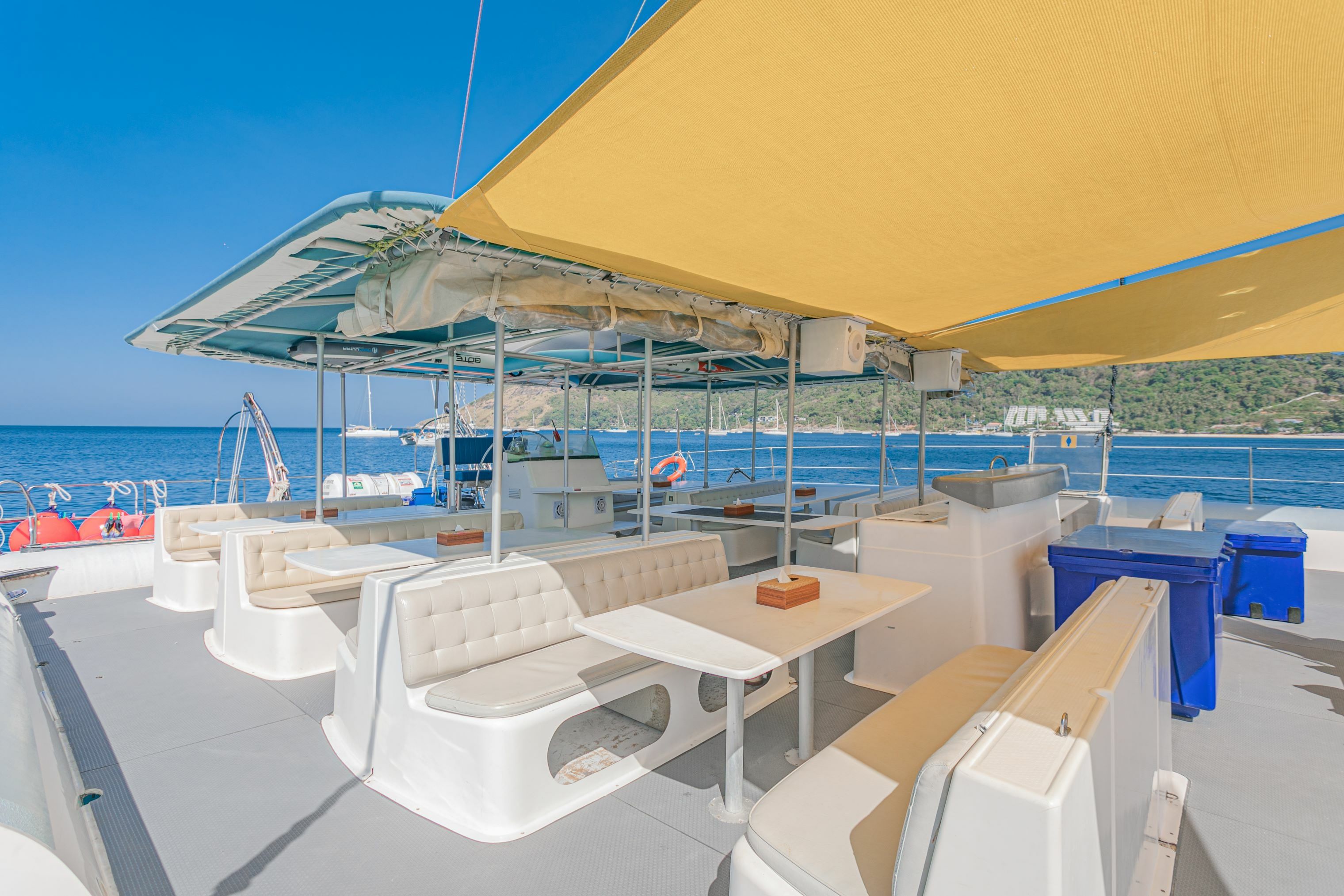 Fountaine Pajot Taiti 75 | Blueket