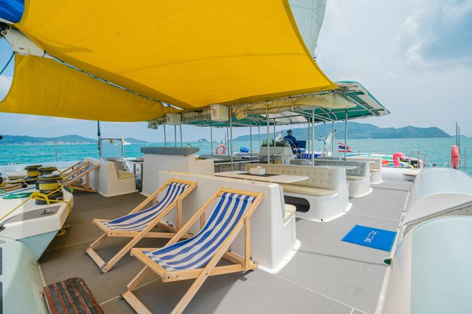 Fountaine Pajot Taiti 75 | Blueket