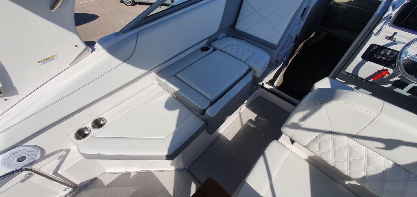 Regal 26 | Lexcellent 2