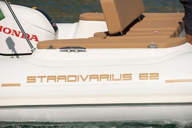 Stradivarius 62 | 005