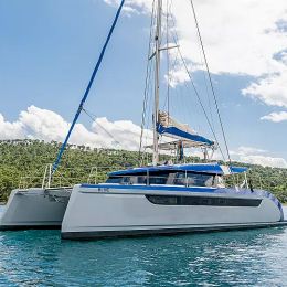 Luna 49 | Blue