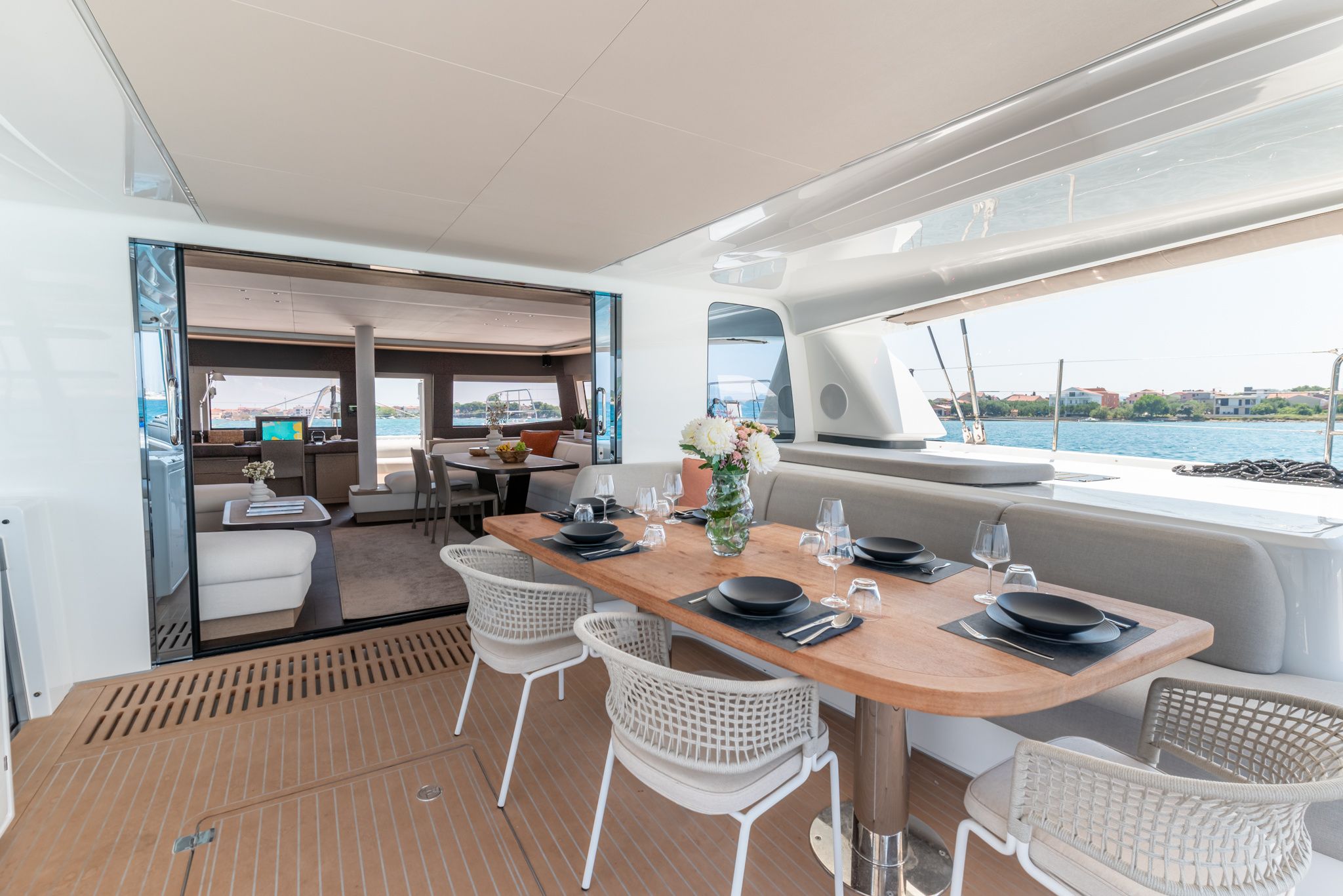 Lagoon Sixty 5 | Seaductive Orca