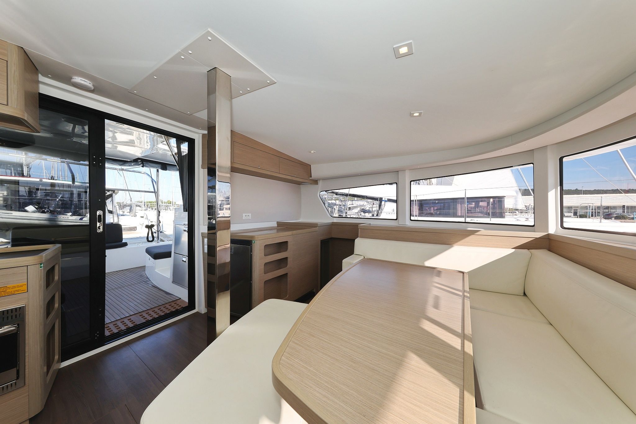 Lagoon 42 | Dear John