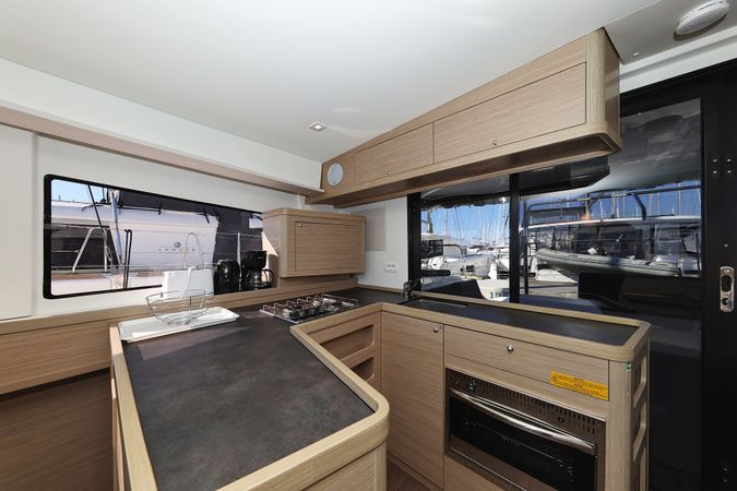 Lagoon 42 | Dear John