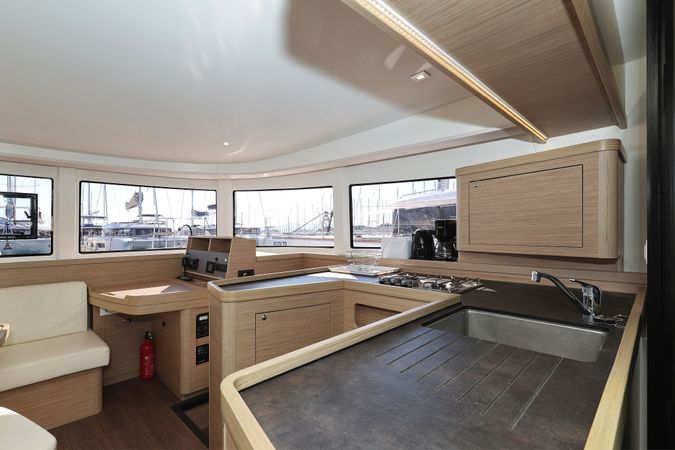 Lagoon 42 | Dear John