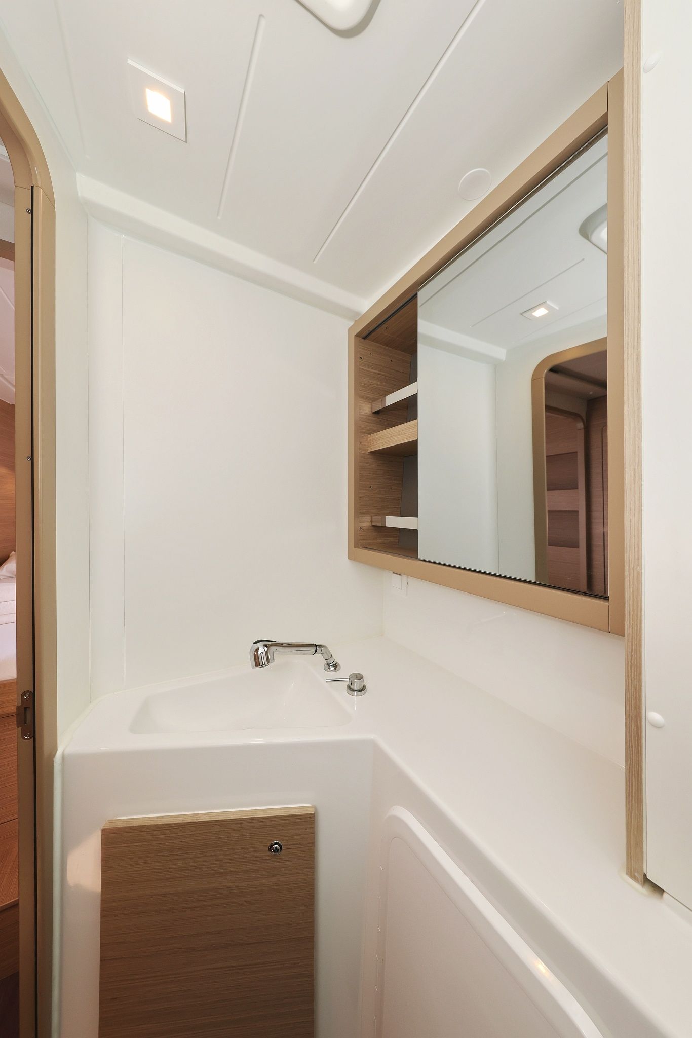 Lagoon 42 | Dear John