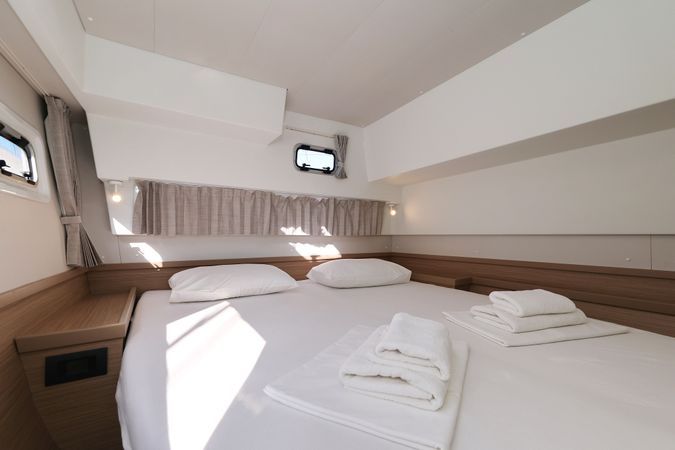 Lagoon 42 | Dear John