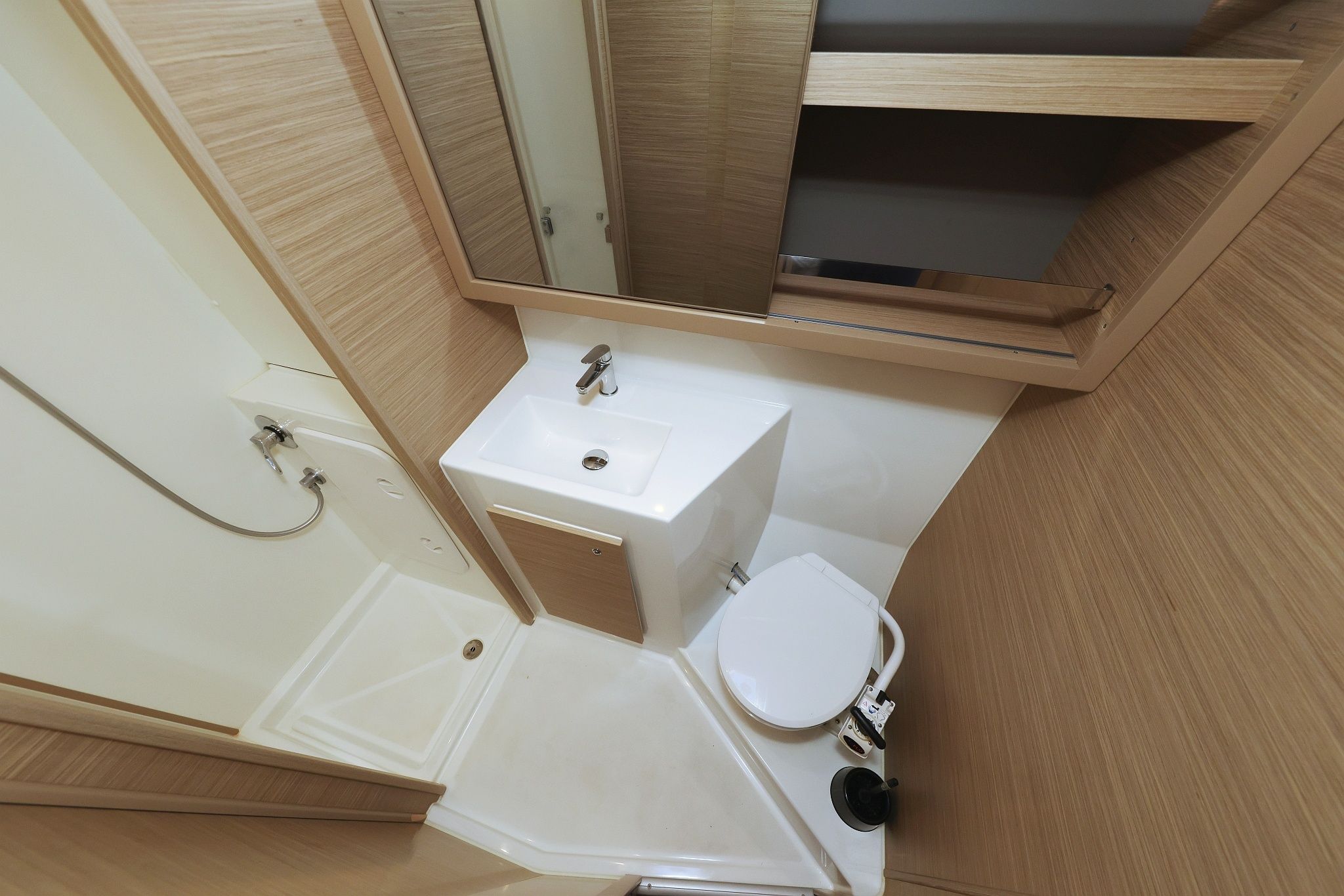 Lagoon 42 | Dear John