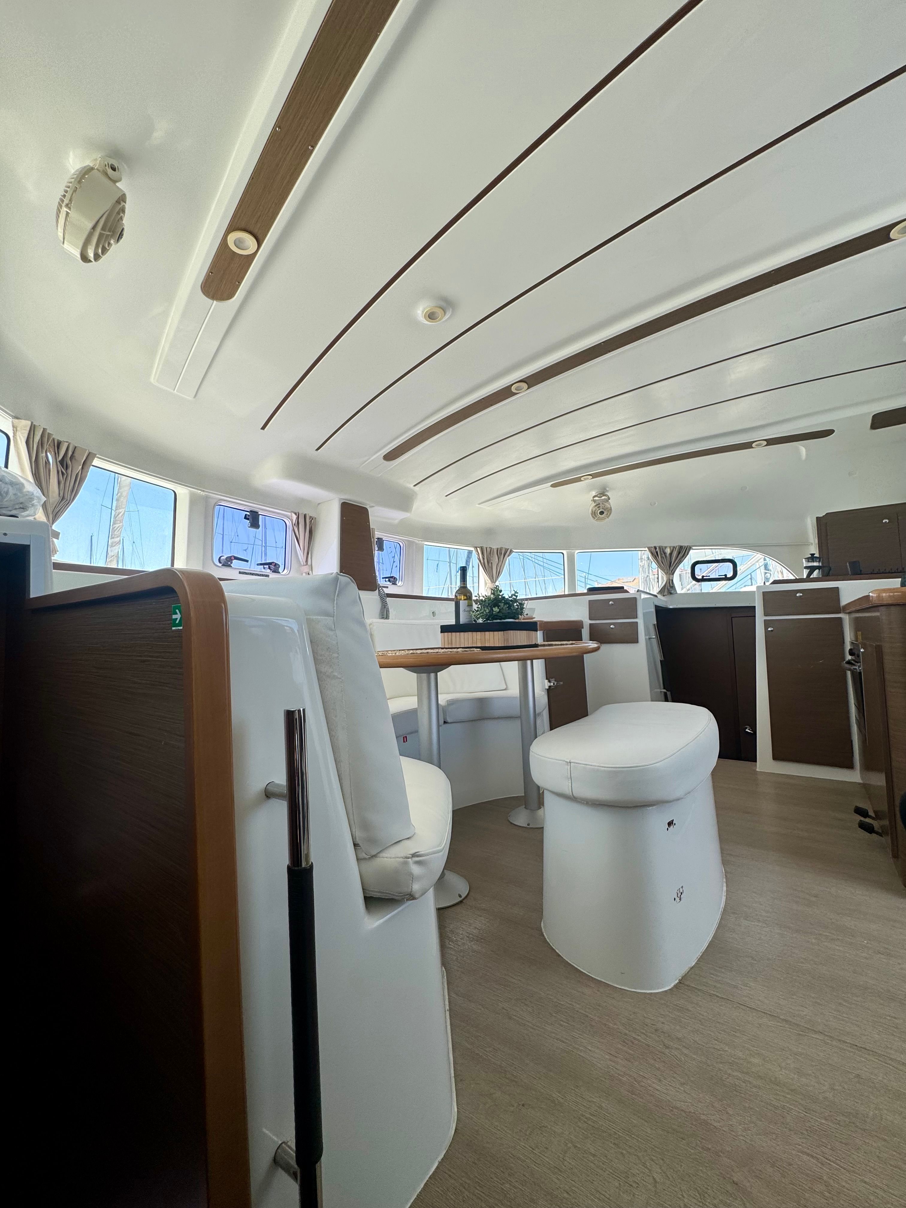 Lagoon 380 S2 | Maestro